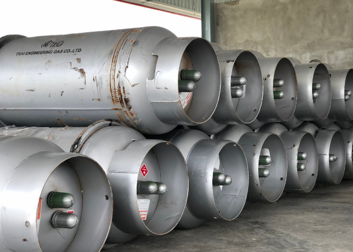 น้ำยาแอร์ บรรจุในถังขนาดใหญ่ ton tank หรือ ton drum